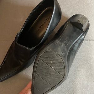 Predictions Pointed Toe Pump